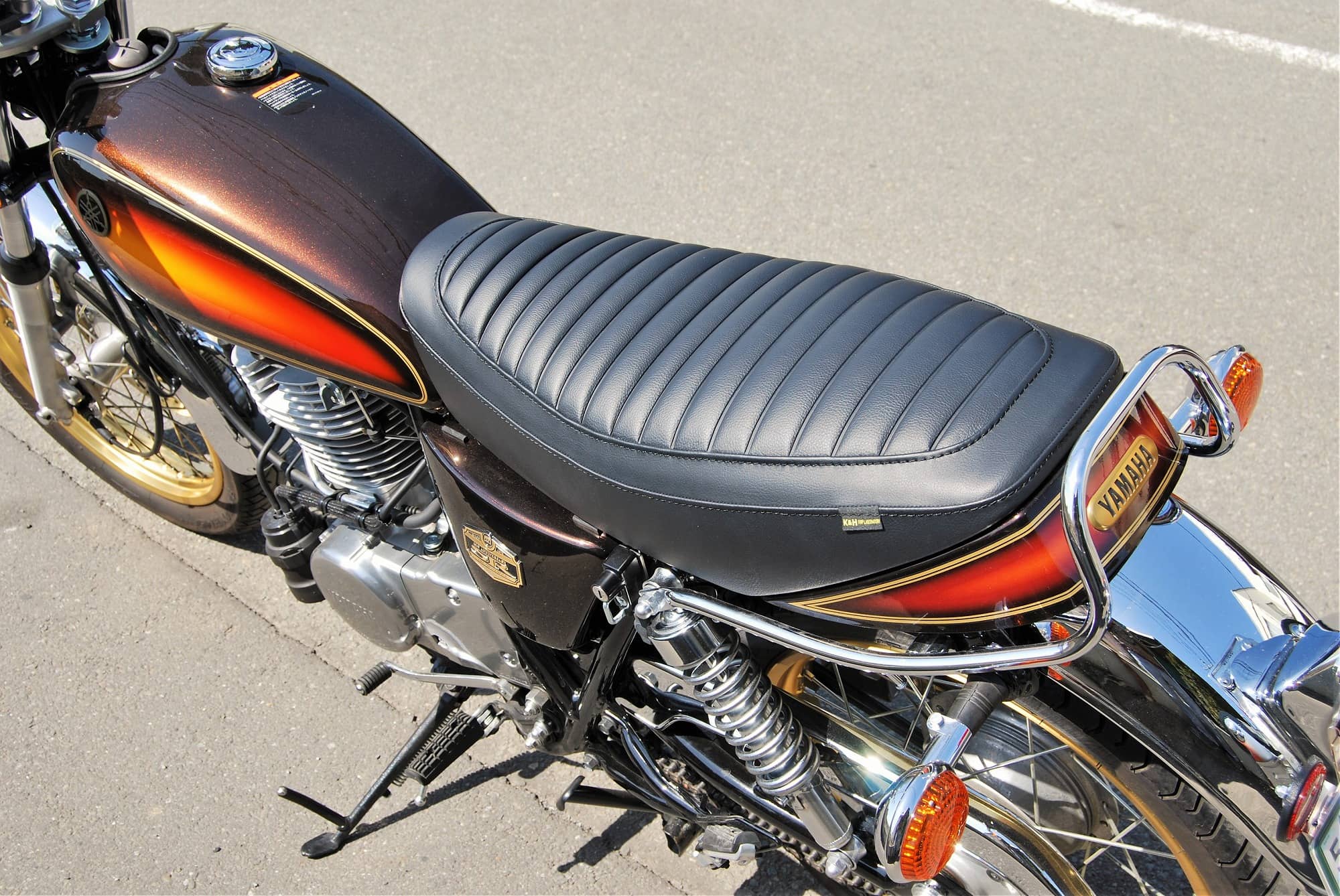 SR400 500 シート KH キャブレター車用 - 通販 - pinehotel.info