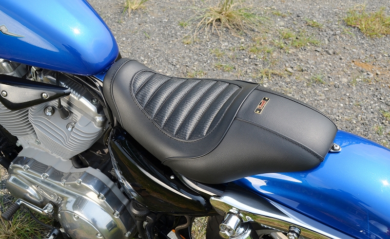 ☆傷あり美品☆XL1200Rスポーツスター K＆Hソロシート！