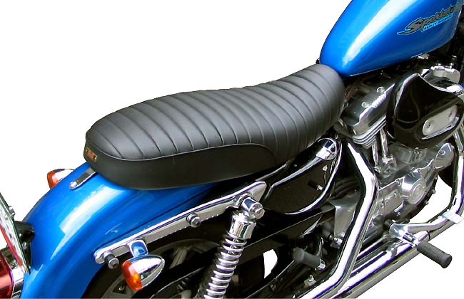 スポーツスター k &h ダブルシート XL1200N 2010 外し-