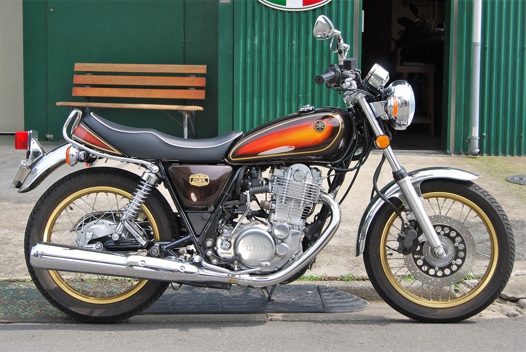 sr400 5型 純正シート