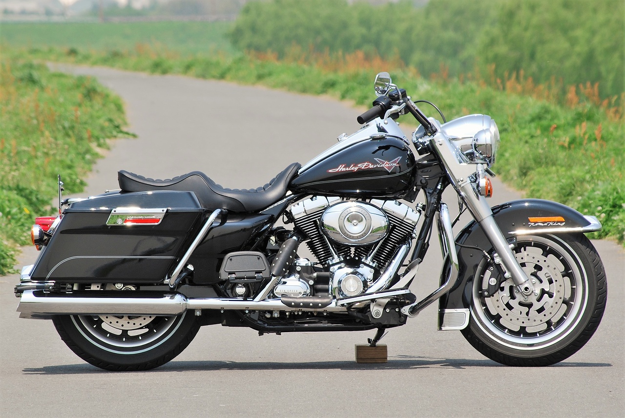 K&H K＆H K＆H:ケイアンドエイチ バッドボーイ タック FLHR ROAD KING