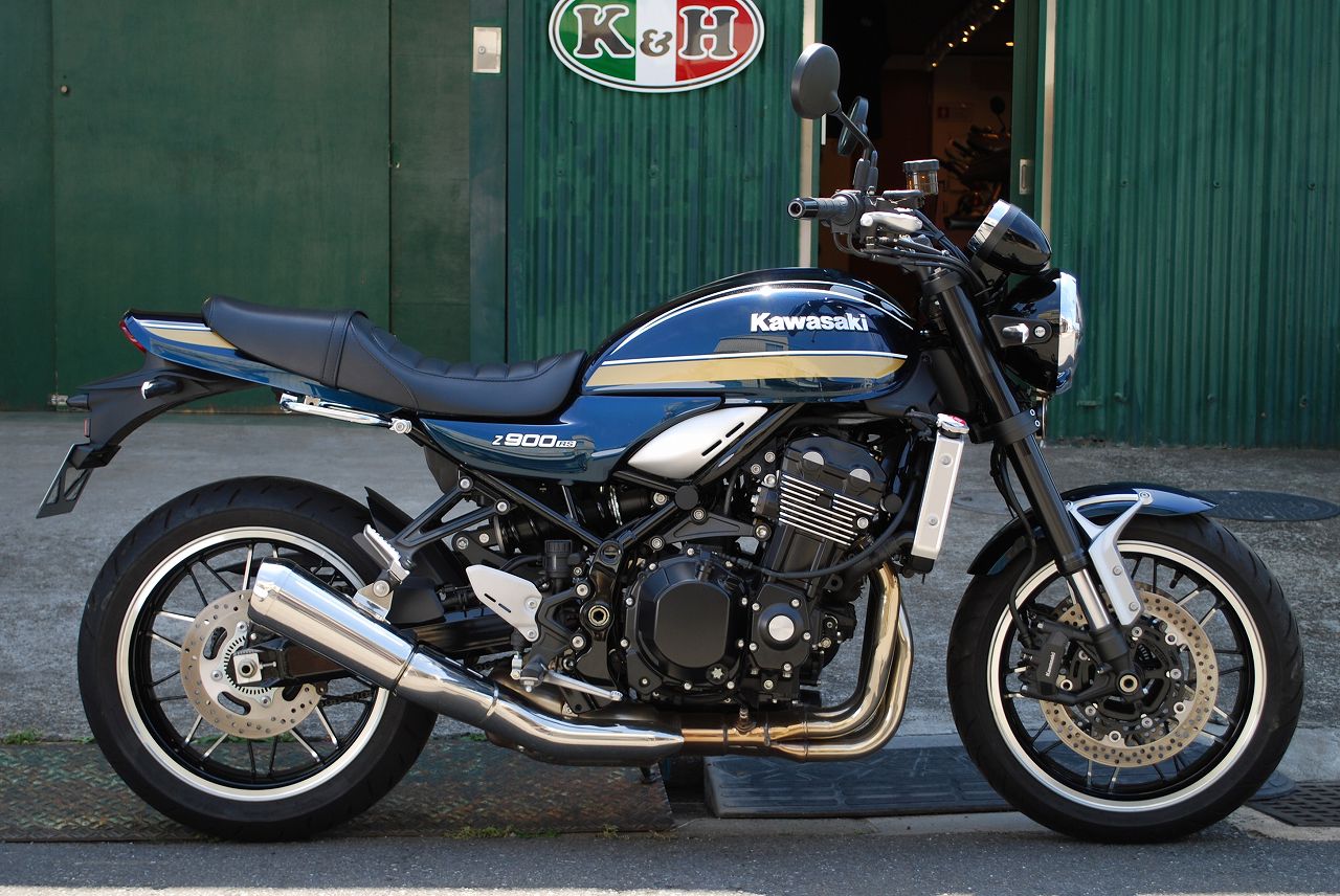 Z900RS ローシート カフェ Bタックロール2 （中抜きタック）｜K＆H